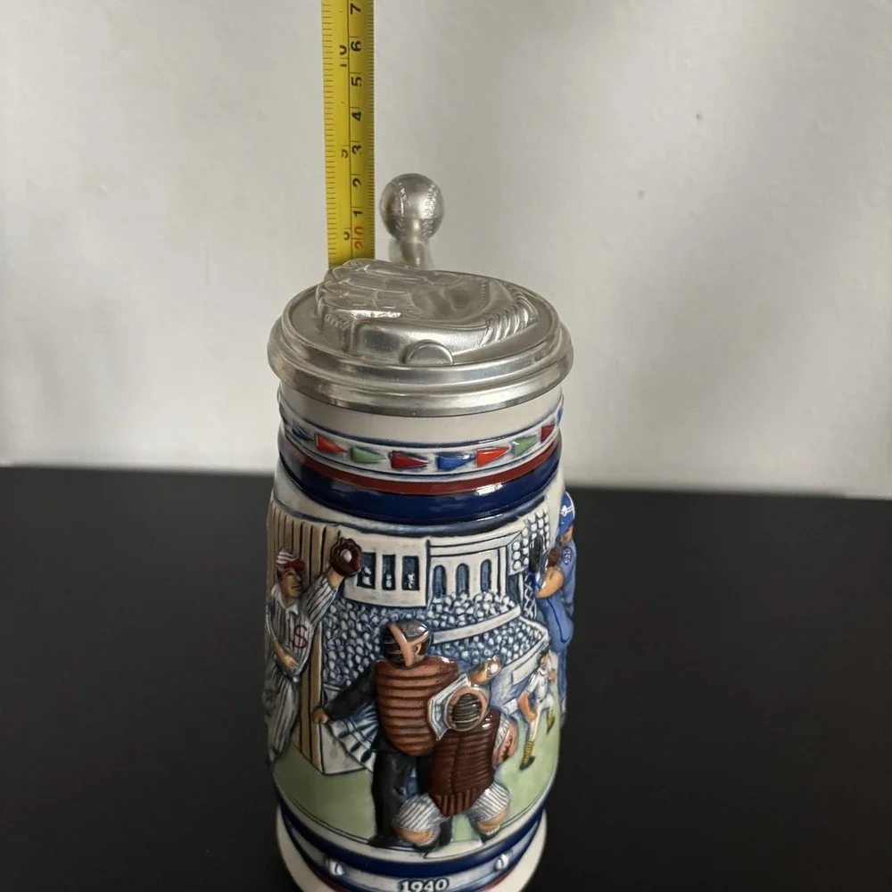 Avon‎ Great American Baseball Ceramic Stein Vintage 1984